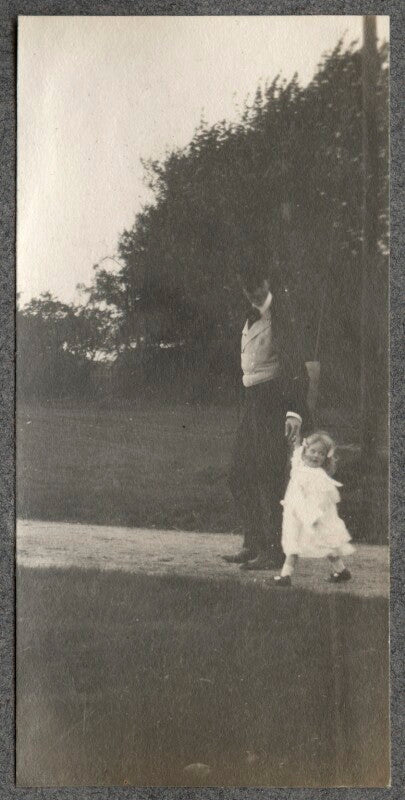 Philip edward morrell; julian vinogradoff (née morrell) npg ax140084