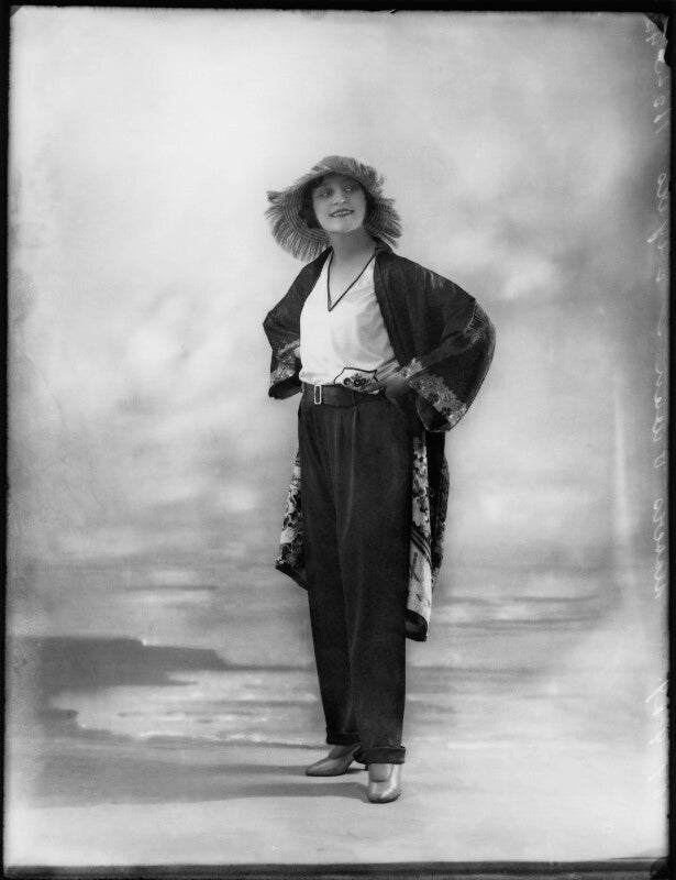 Fashion model for messrs swan & edgar npg x81144