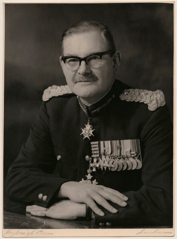 Sir douglas anthony kendrew npg x181117