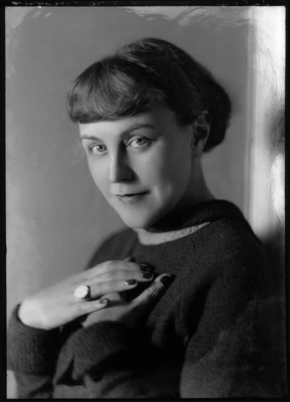 Noel streatfeild npg x26636