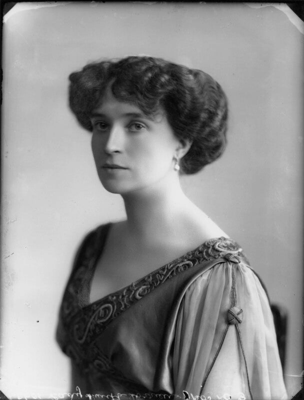 Olive crofton (née schneider), lady smith dorrien npg x33133