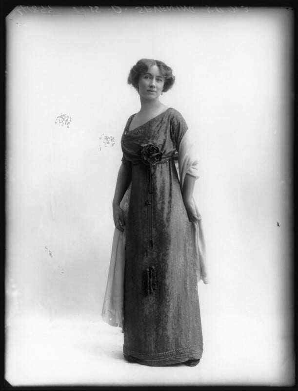Dora sevening npg x102415