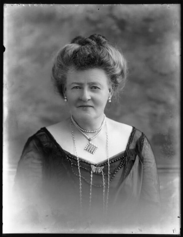 Hon. esmé smyth npg x120445