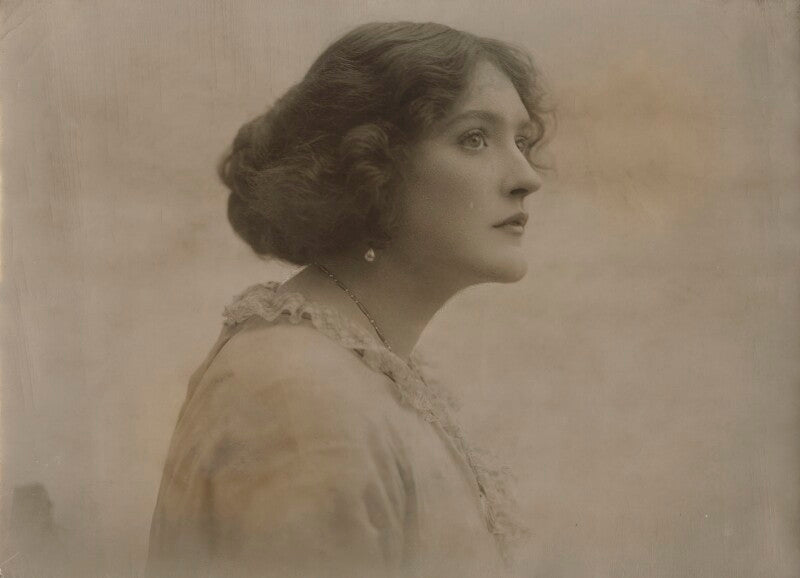 Daisy irving npg x85500