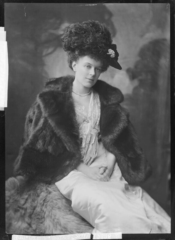 Hon. mrs m. beresford npg x81522