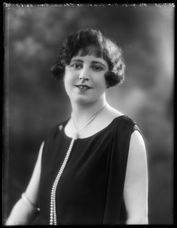 Marquise nora vivien de châteaubrun (née lynch) npg x158423