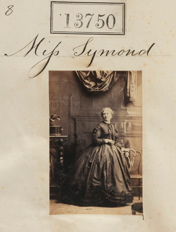 Miss symond npg ax63381