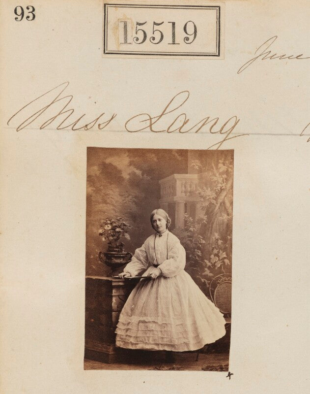 Miss lang npg ax63451