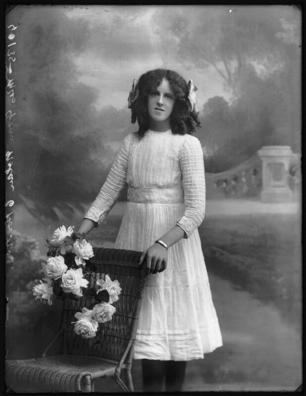 Grace nolan npg x103281