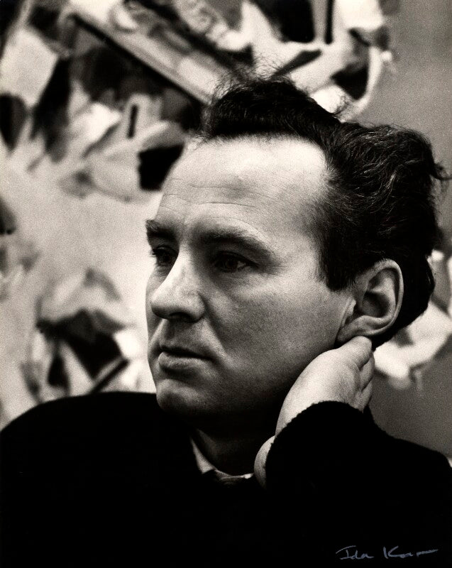 Stefan knapp npg x125536