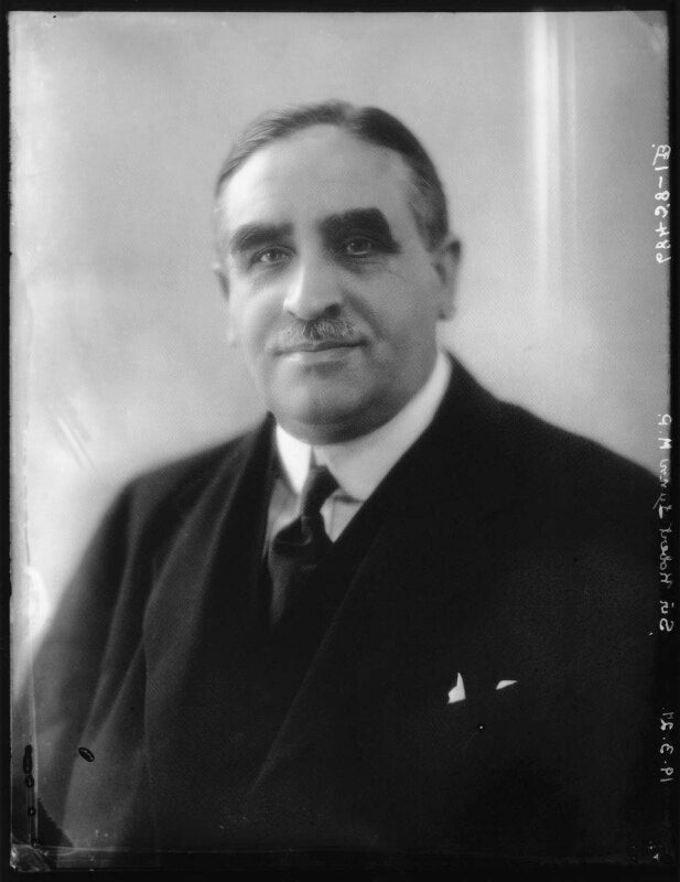 Sir robert lynn npg x123857