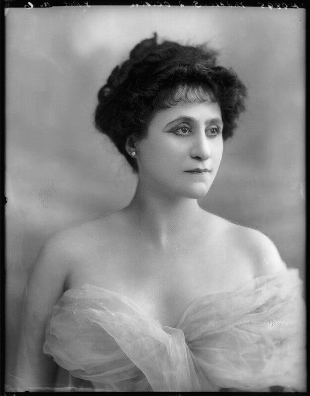 Suzanne d'astoria npg x103806