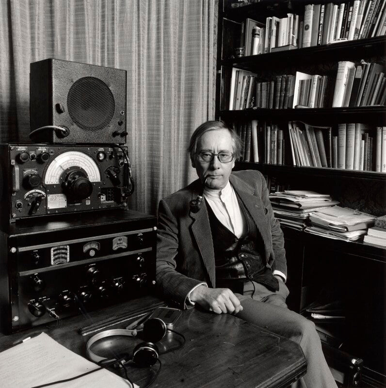 Alan sillitoe npg x24422