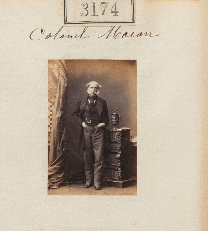 Colonel macan npg ax52574