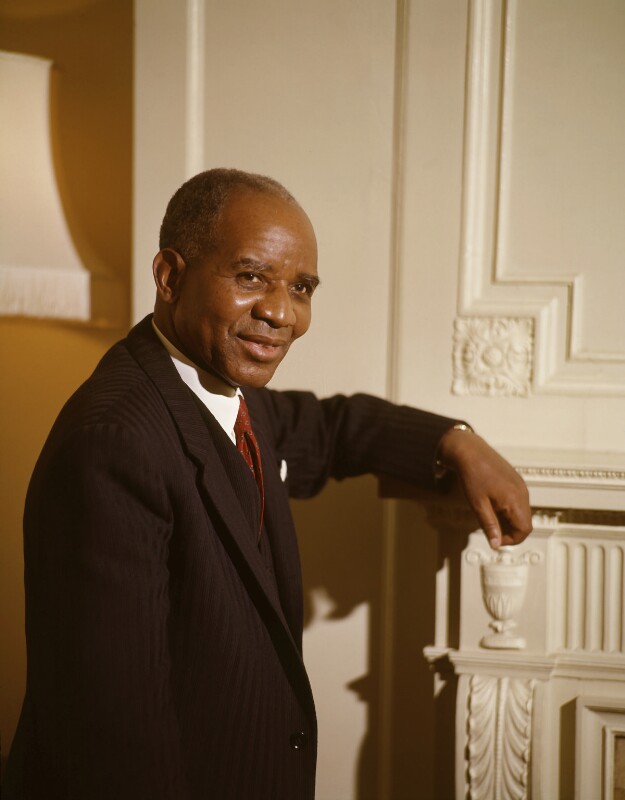 Hastings kamuzu banda npg x125648