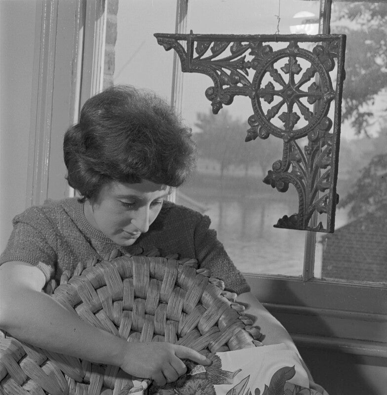 Pat albeck npg x200996