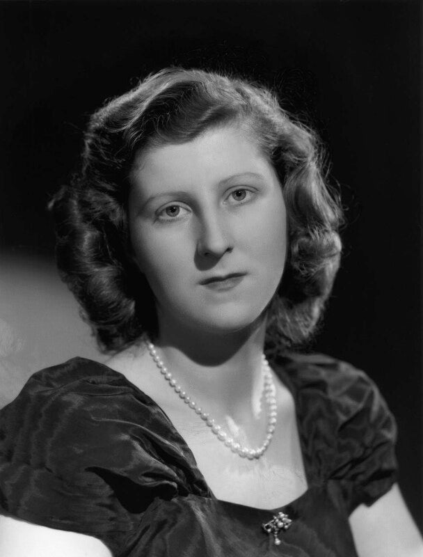 Isabel cynthia (née monckton), lady king of wartnaby npg x77211