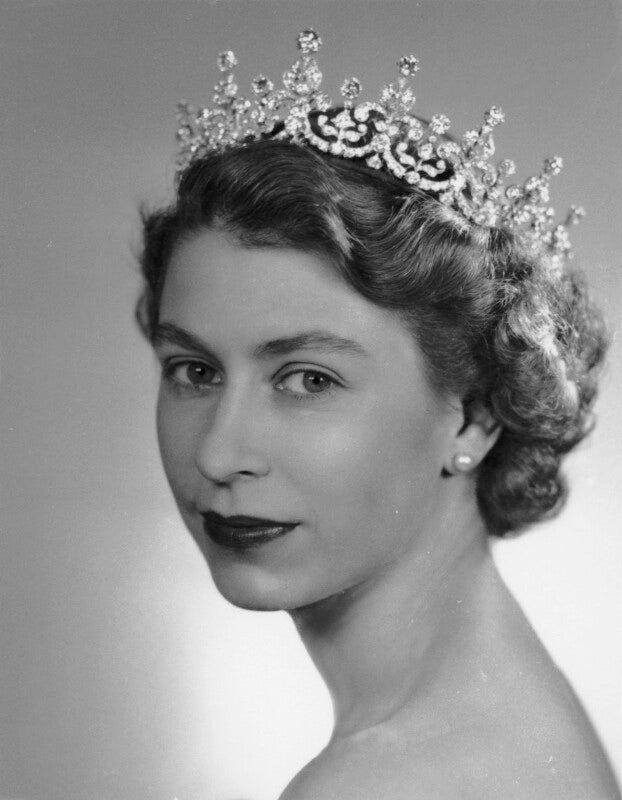 Queen elizabeth ii npg x36972