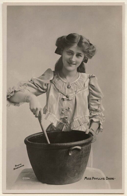 Phyllis dare npg x193744