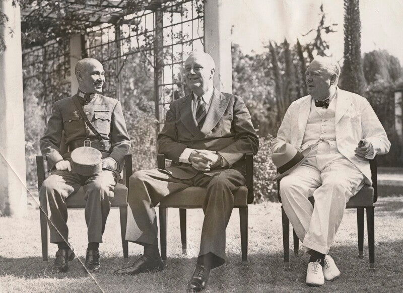 Chiang kai shek, franklin d. roosevelt and winston churchill at the cairo conference npg x198582
