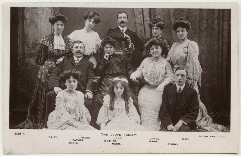 The lloyd family npg ax160174