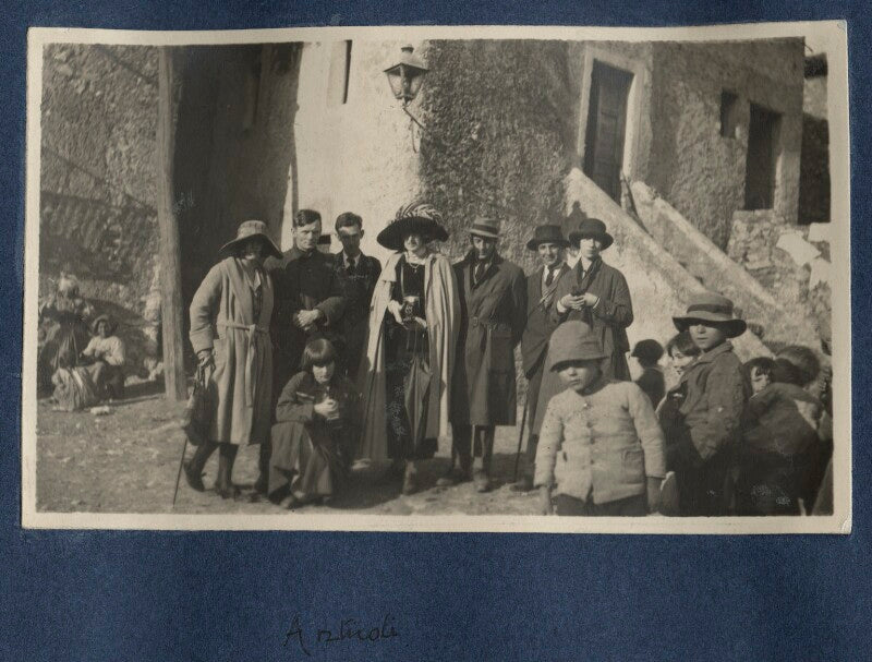 'anticoli' npg ax141120