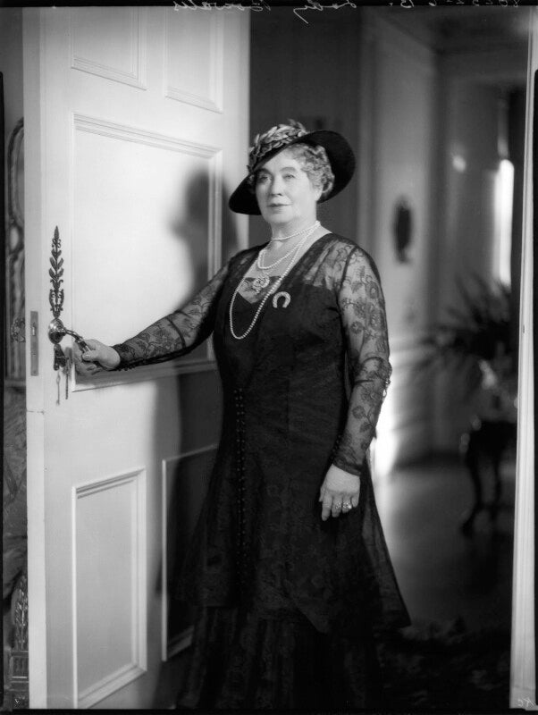 Alice mary (née hoskins), lady bowater npg x151773