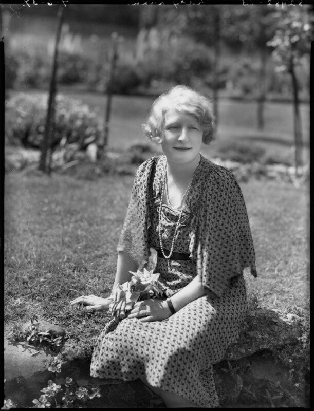 Lady mabel stafford lunn (née northcote) npg x153006