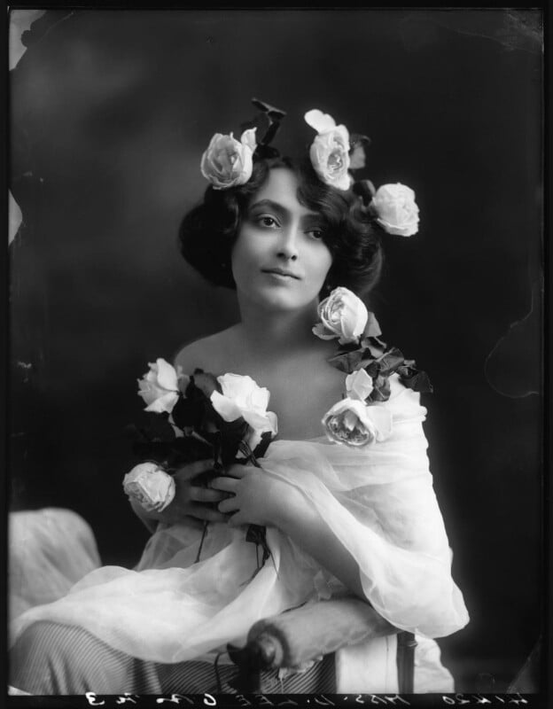 Dorma leigh (née dorothy mabel woodley) npg x102433