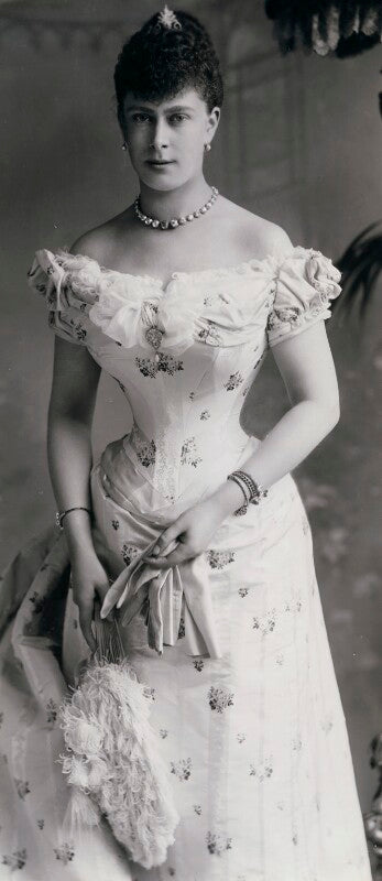 Queen mary npg x22384