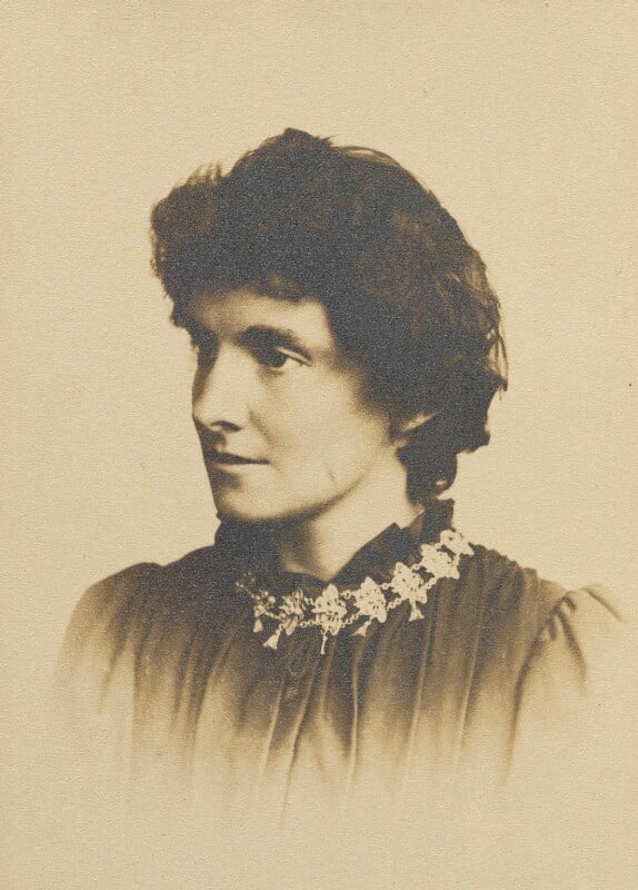 E. nesbit npg x127024