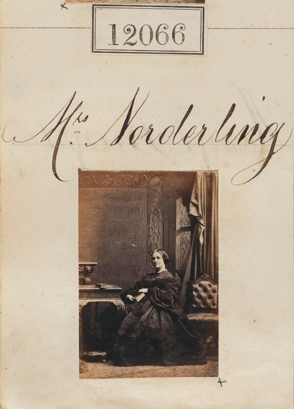 Mrs v?orderling npg ax61742