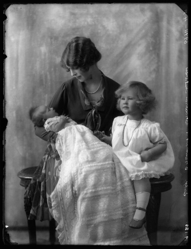 Hon. brigid verena browne; mildred helen, lady oranmore and browne; hon. patricia helen cayzer npg x124219