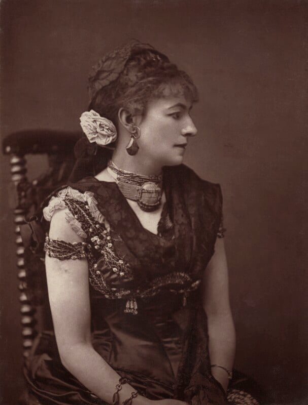 Helena modjeska chlapowska as adrienne in 'adrienne lecouvreur' npg ax7635