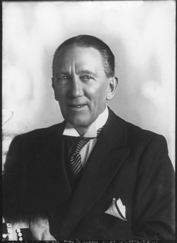 Sir gerald du maurier npg x26720