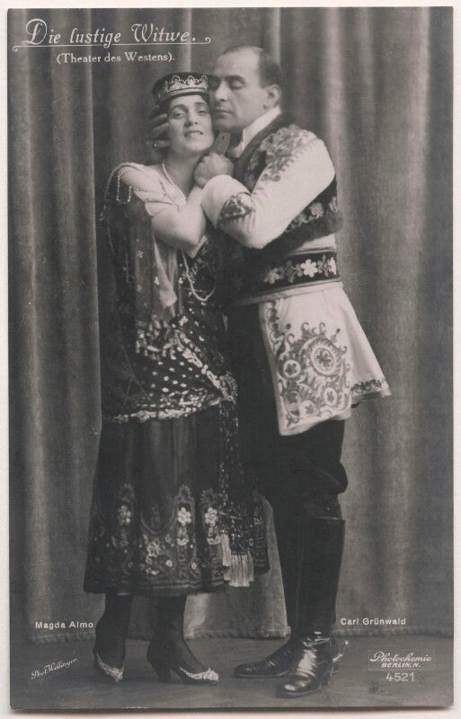 Magda almo and carl grünwald in 'the merry widow' npg x139843