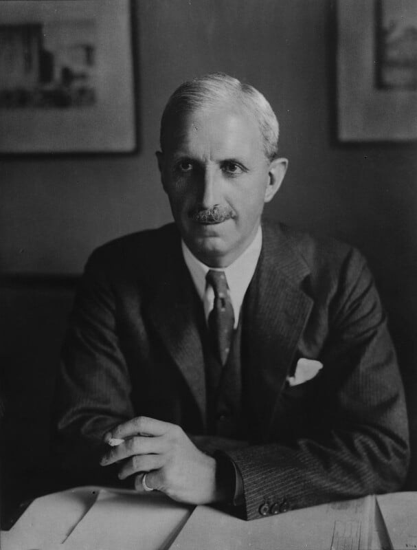 Sir alan rae smith npg x92593