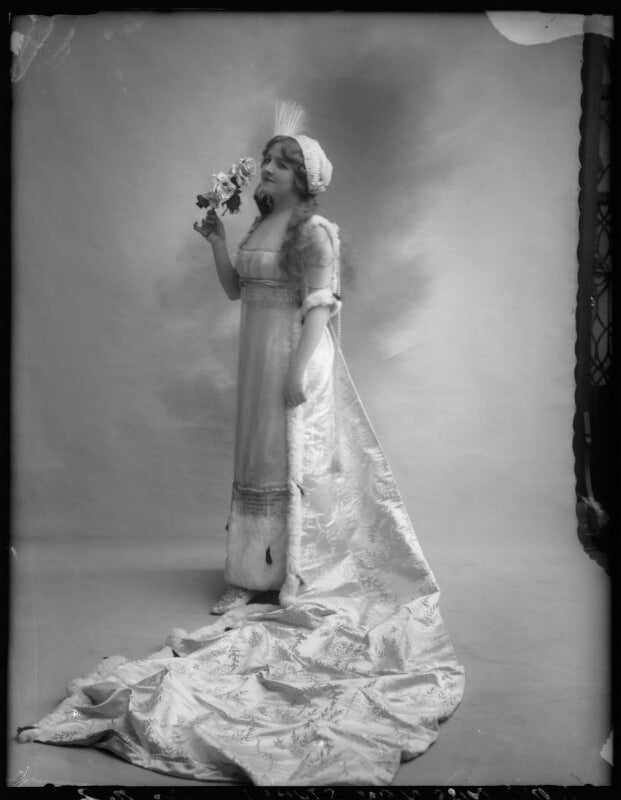 Nan stuart npg x103492