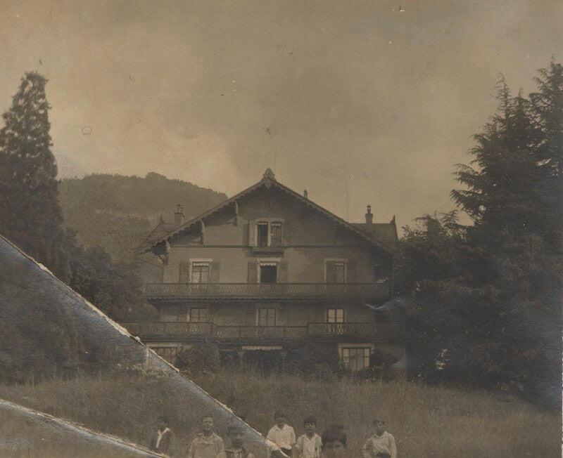 Ecole nouvelle, bex npg ax160894