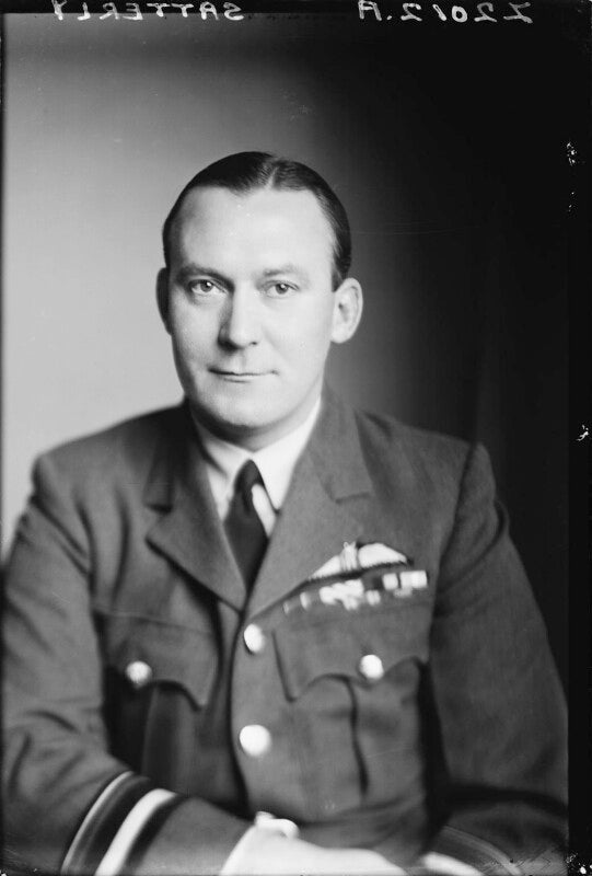 Harold vivian satterly npg x187419