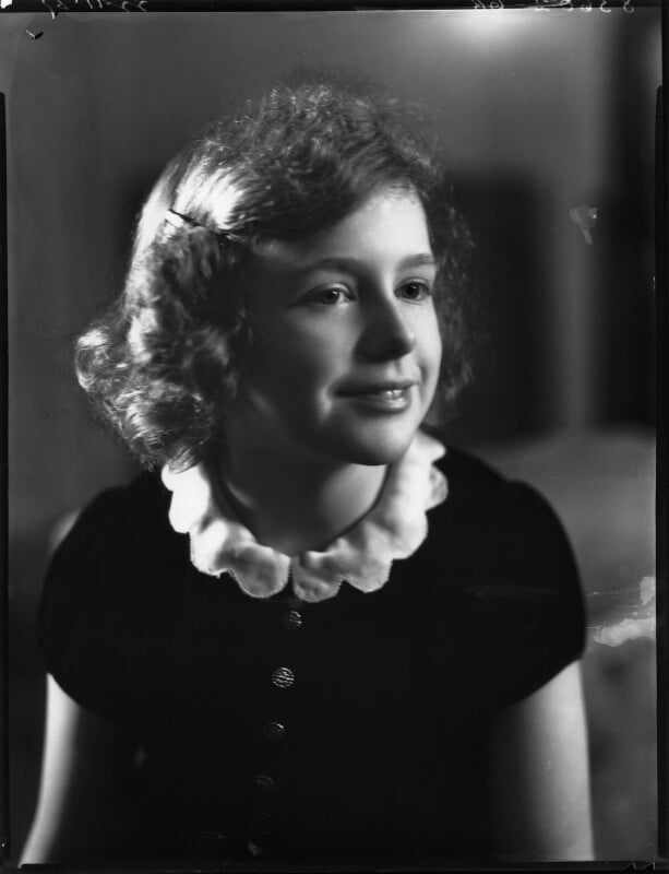 (laetitia) helen (née munro lucas tooth), lady oppenheimer npg x153292