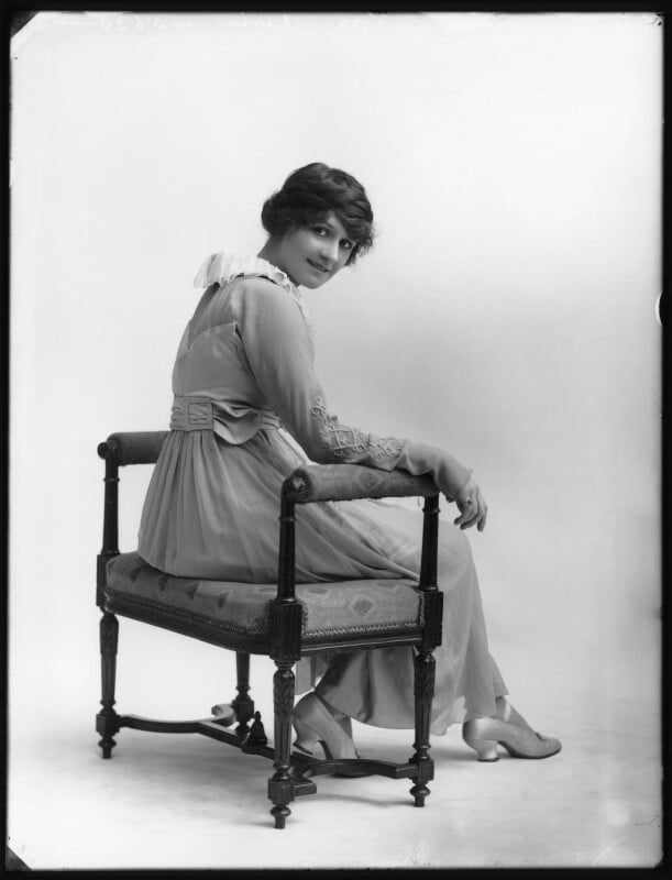 Vera davis npg x103053