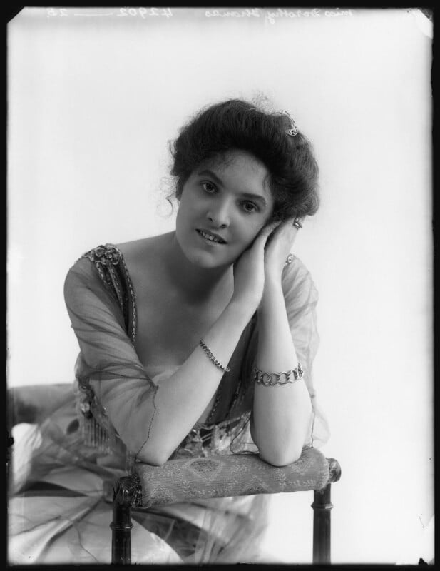 Dorothy thomas npg x103216