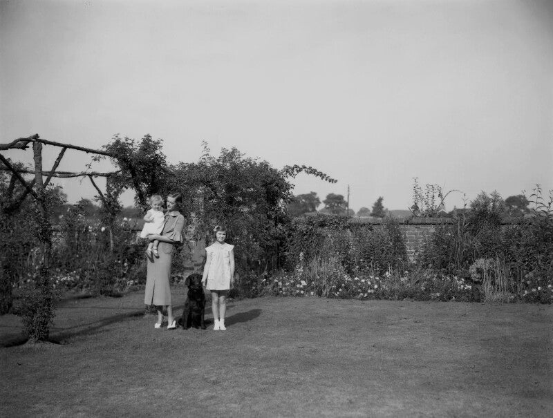 Ann griffiths; hon. mrs martin griffiths; penelope griffiths npg x153192