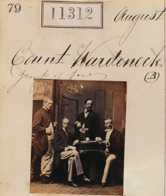 Count wardeneck with three unknown men npg ax61007