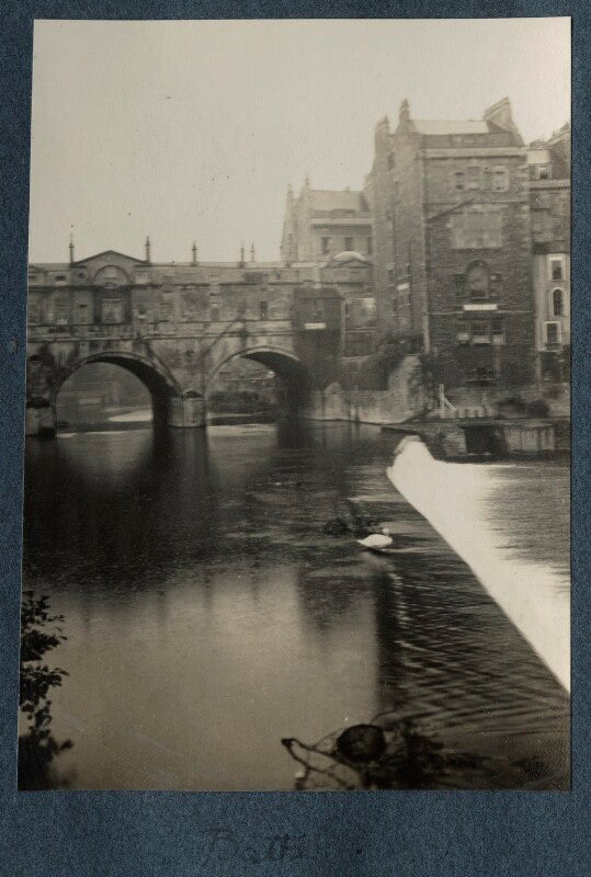 'bath' npg ax142247