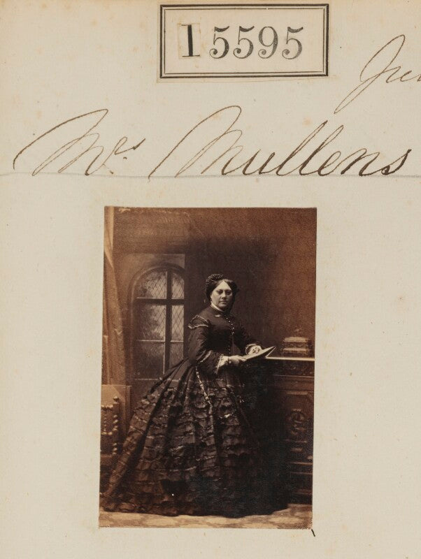 Mrs mullens npg ax63527
