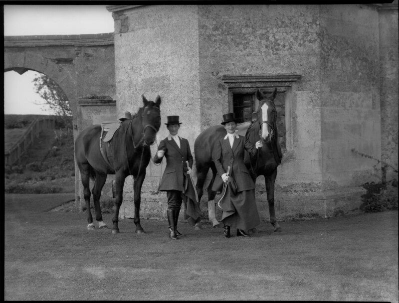 Violet wilson; may wilson npg x31399