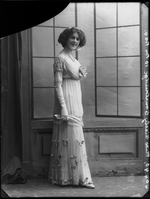 Dame (esmerelda) cicely courtneidge npg x81063