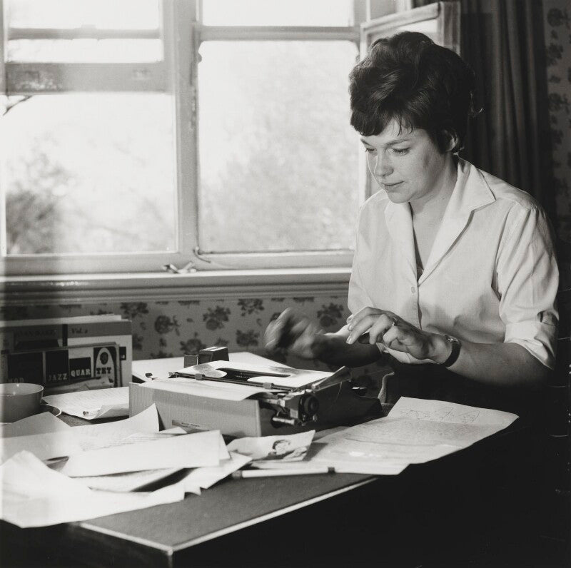 Katharine whitehorn npg x128712